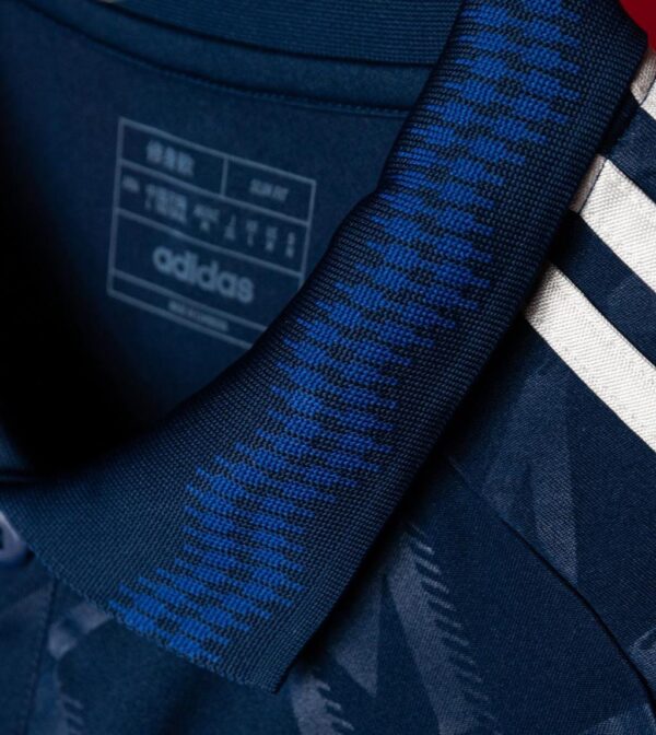 Manchester United Away Jersey 2024-25 Fan Version - Image 3