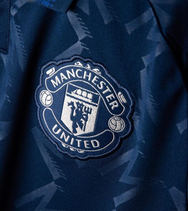 Manchester United Away Jersey 2024-25 Fan Version - Image 2