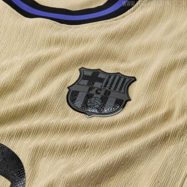 FC Barcelona 2025-26 Away Jersey (Player Version) - Image 4